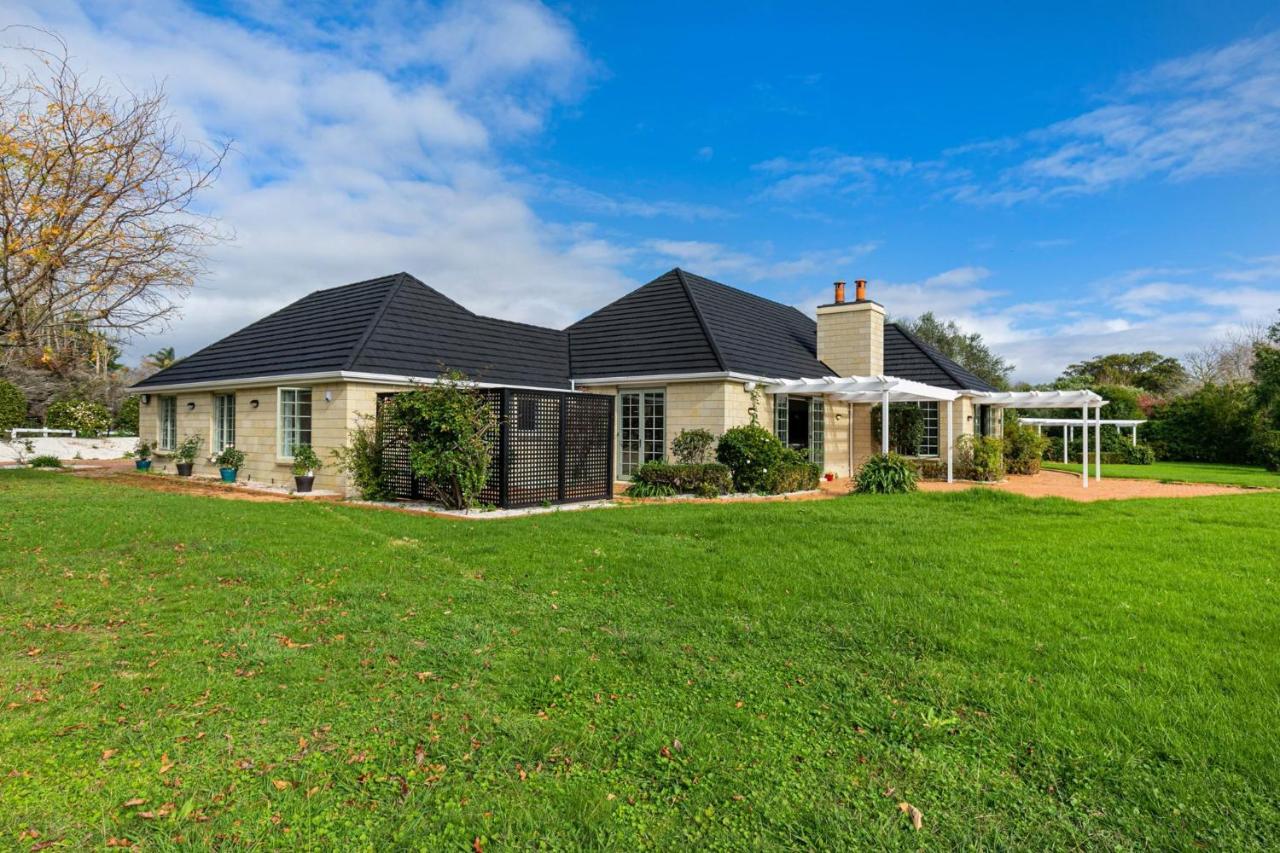 A Majestic Slice Of Heaven Villa Karaka Exterior foto